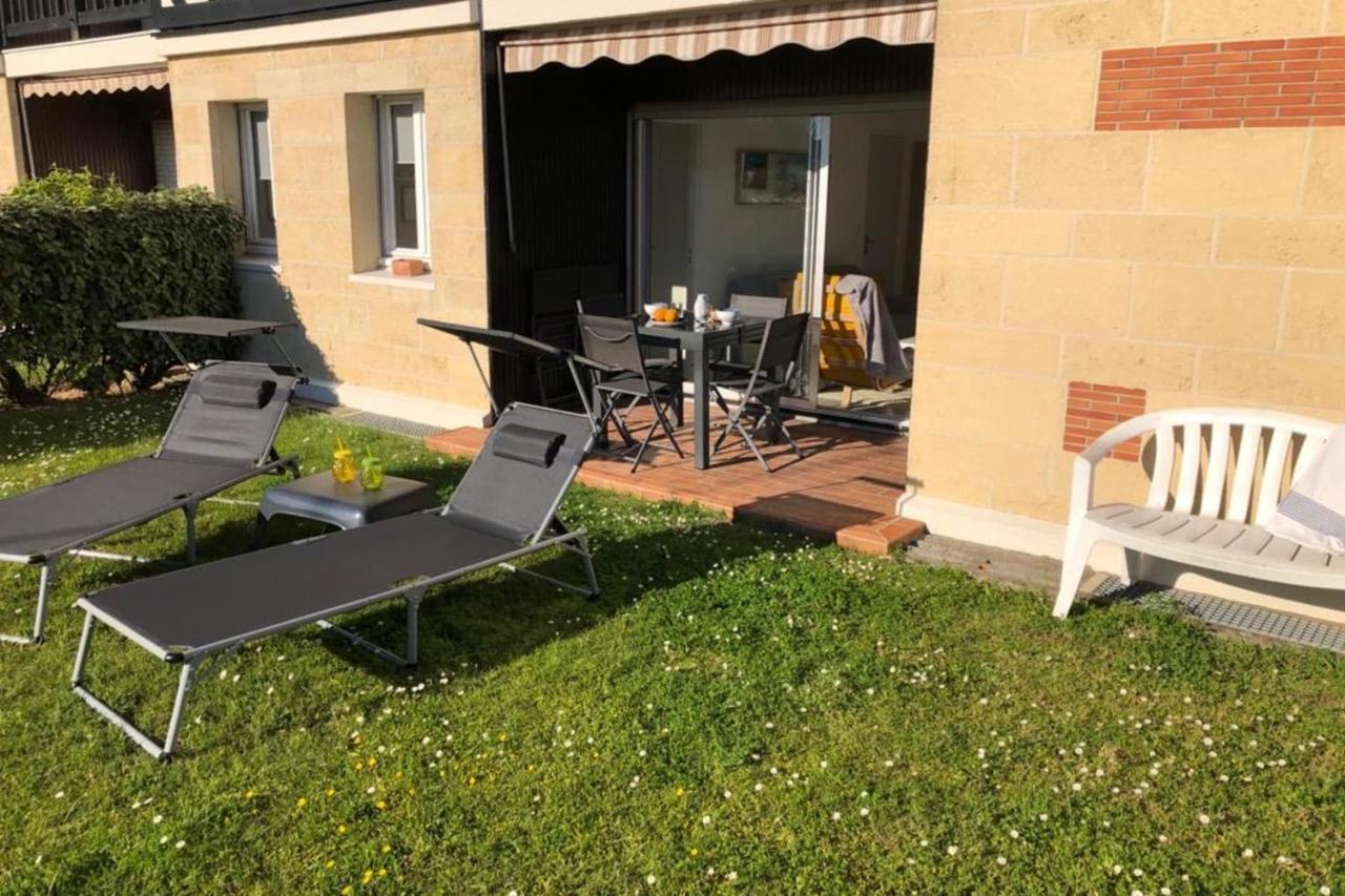Beautiful Apartment With Gardenlk Cabourg Eksteriør billede